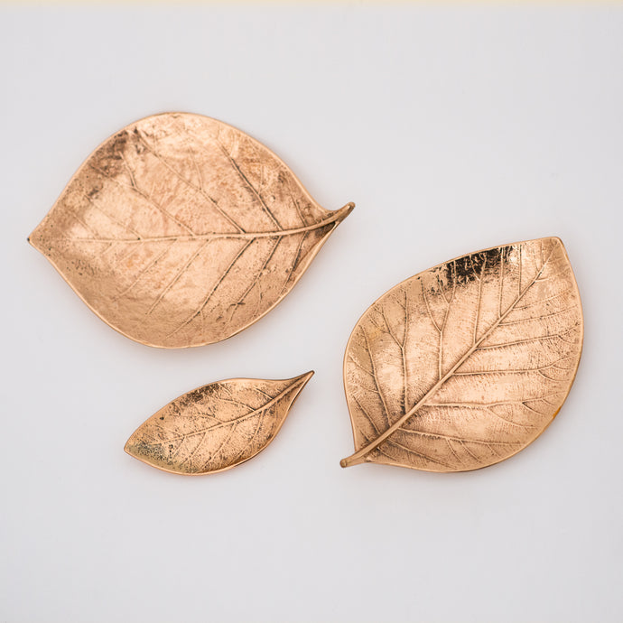 Set of 3 Handmade Cast Bronze Leaves Decorative Dishes, Vide-poche