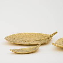 Brass Cast Leaf Decorative Tray, Vide-poche, Medium