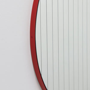 Orbis Linus™ Round Mirror with Sandblasted Stripes and a Modern Red Frame