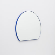 Orbis Trecus™ Cropped Circular Modern Mirror with a Blue Frame