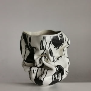 Medium White Dehydrated Form, Unique Ceramic Sculpture Vessel N.62, Objet d'Art