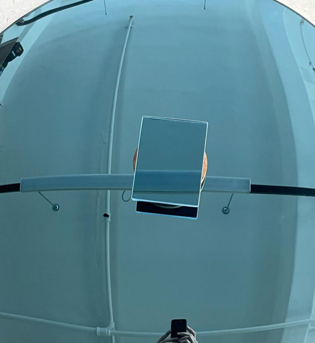 Sample blue tint for convex mirror